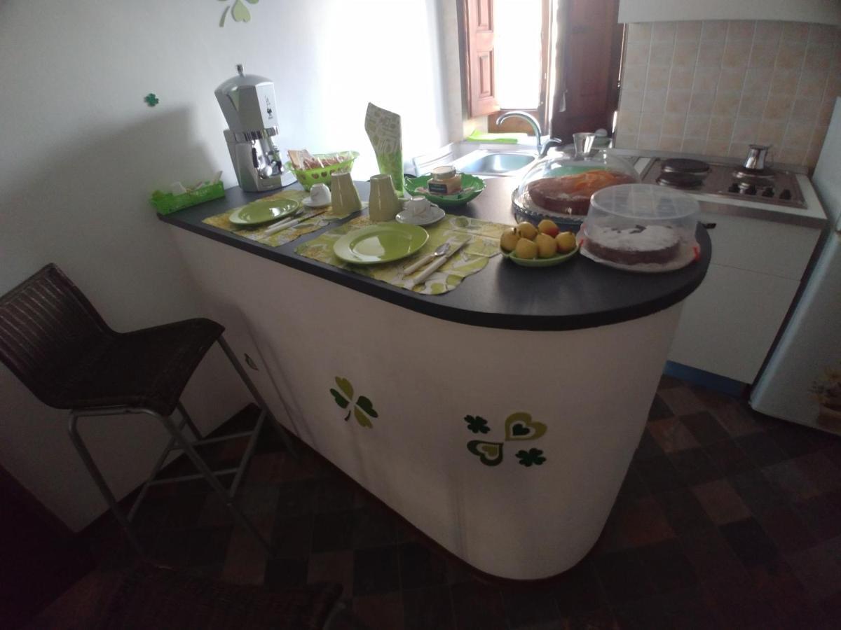 Planet Rooms Бронте Экстерьер фото